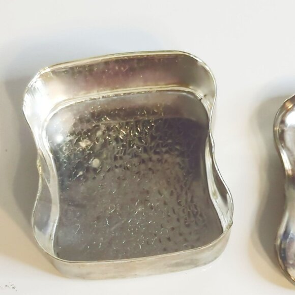 Vintage Silver Plate Trinket Pill Box Engraved with Windmill Dutch Scene - Picture 7 of 7